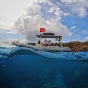 Experiencing Hawaii Ocean Rafting